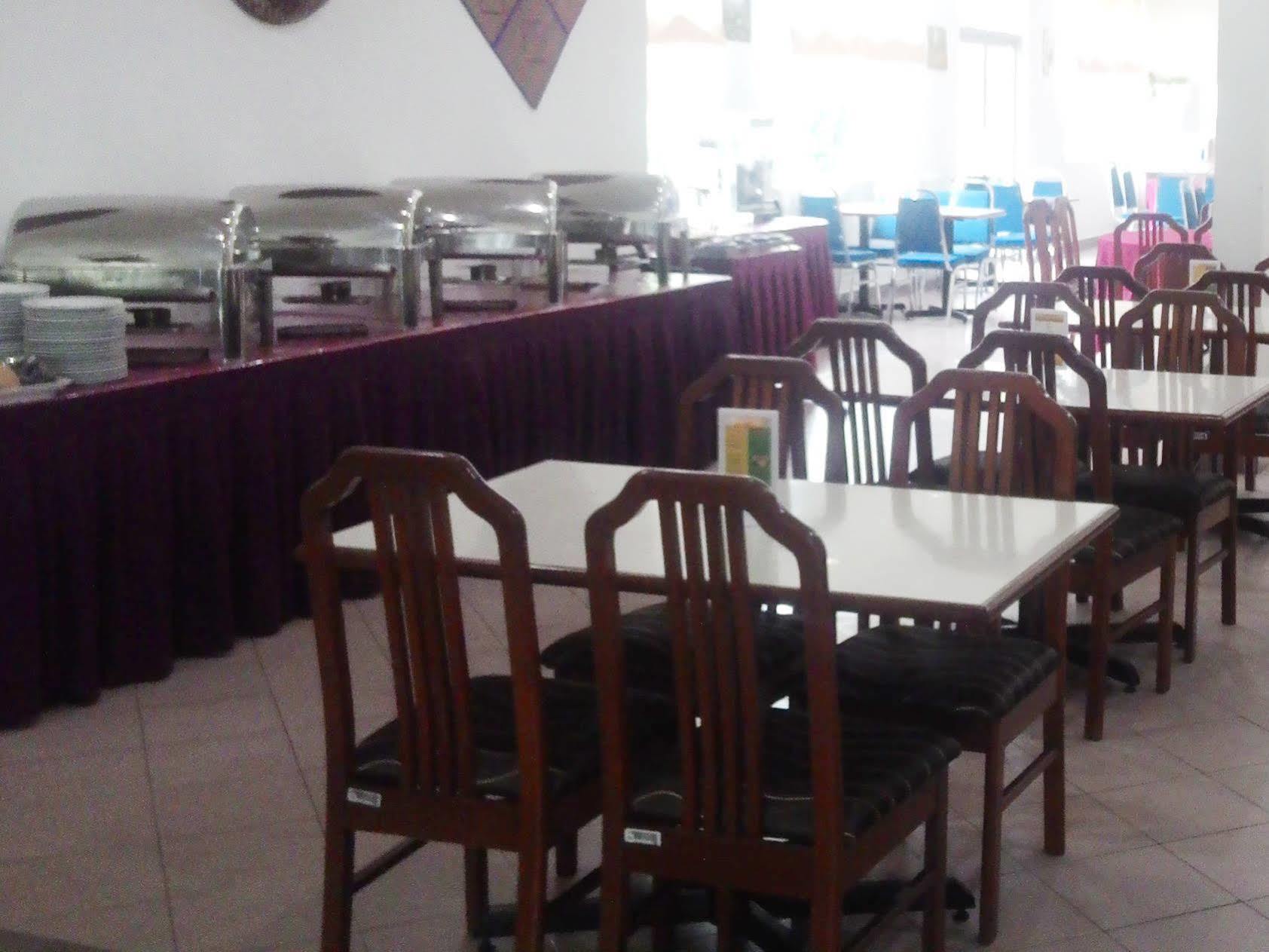 Hotel Seri Malaysia Taiping Exteriör bild